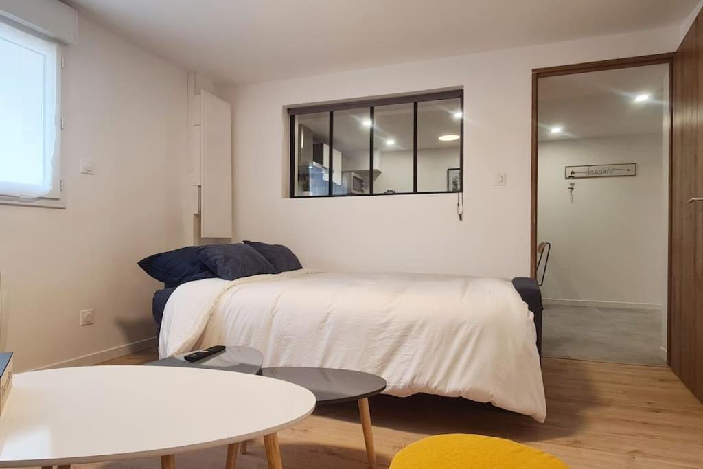 L'Echappee Belle Apartment Bessines Exterior foto